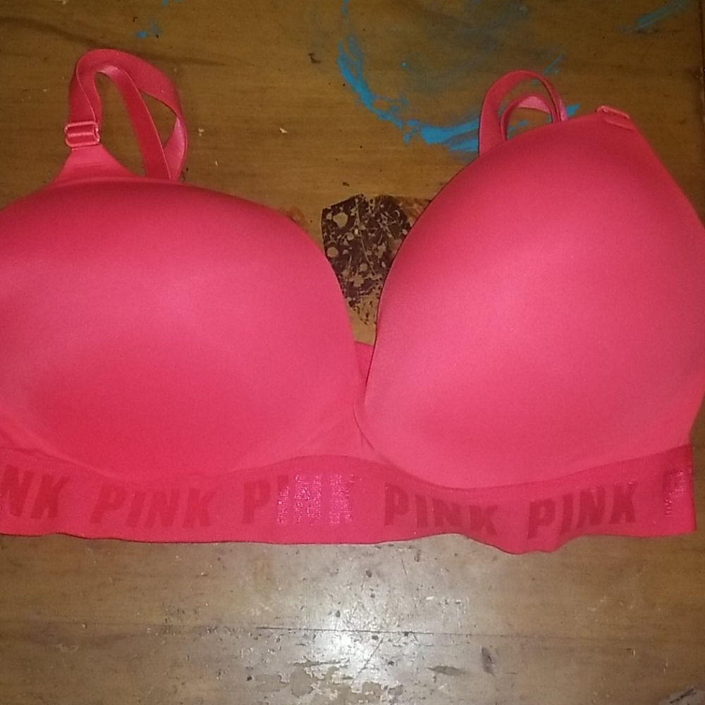 PINK Victoria secret bra
